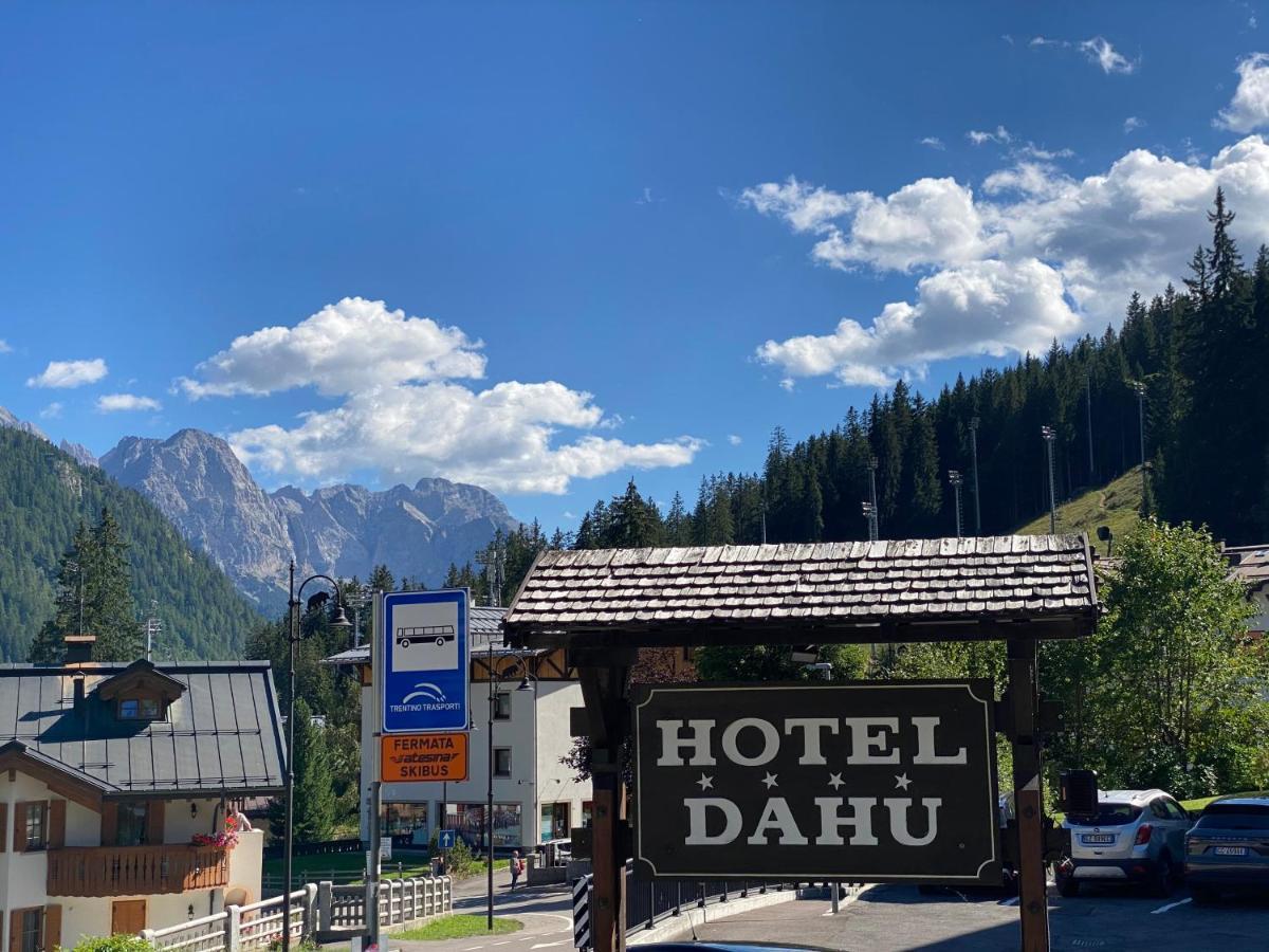 Hotel Dahu Madonna Exterior foto